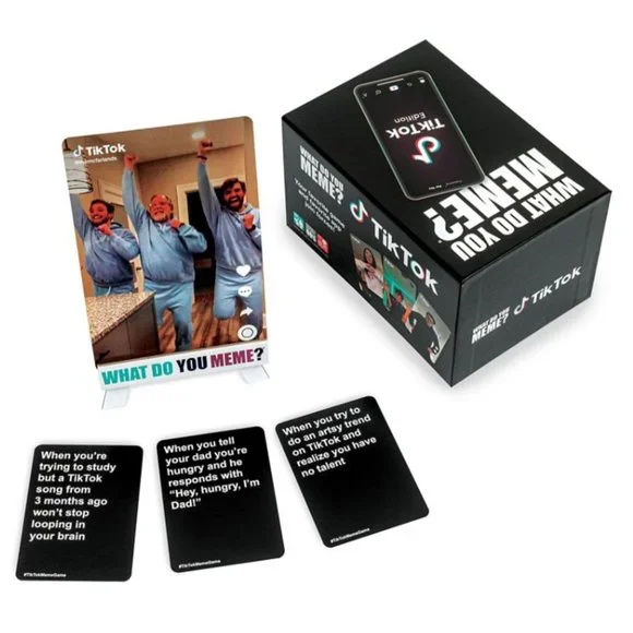 What Do You Meme? TikTok Edition Card Game - Picture 4 of 7